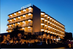 fenix-glyfada